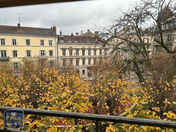 Appartement à vendre 2 pièces 42m² Bourg-en-Bresse (01000)