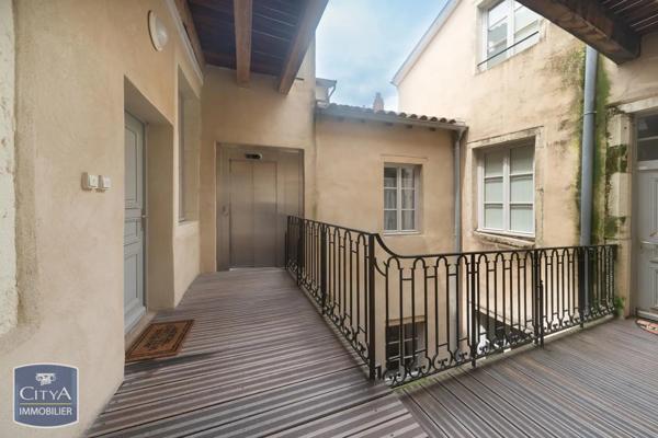 Appartement à vendre 2 pièces 42m² Bourg-en-Bresse (01000)