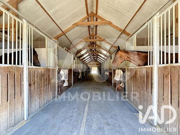 Maison à vendre 10 pièces 2 000 m² Lamorlaye