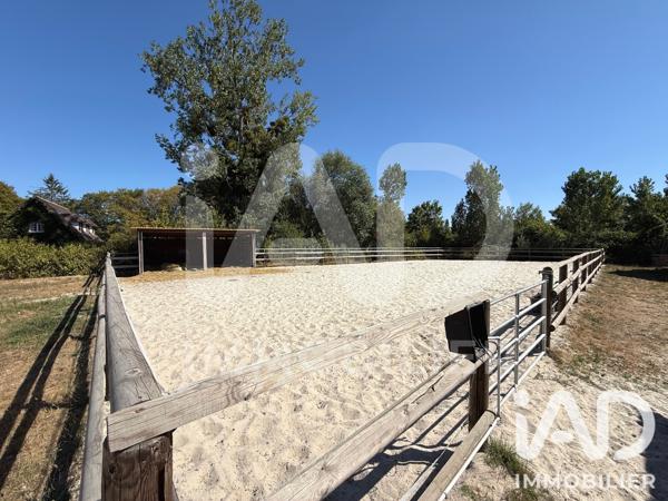 Maison à vendre 10 pièces 2 000 m² Lamorlaye