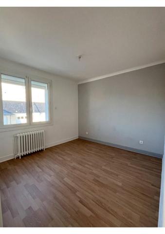 Maison Sable Sur Sarthe 6 pièce(s) 115 m2