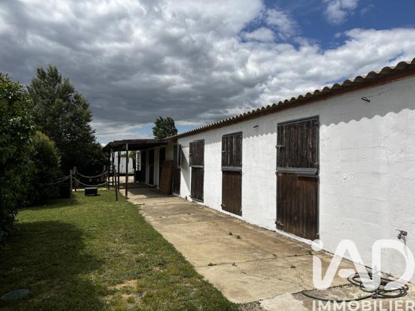Maison à vendre 5 pièces 116 m² Aimargues