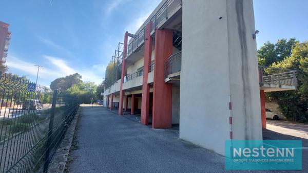 Local professionnel 51 m²