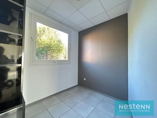 Local professionnel 51 m²