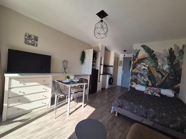 Appartement Balaruc Les Bains 1 pièce(s) 20 m2 avec terrasse et piscine