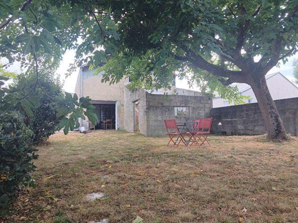 Grande maison familiale entièrement rénovée ? 4 chambres, jardin clos et gare à pied
