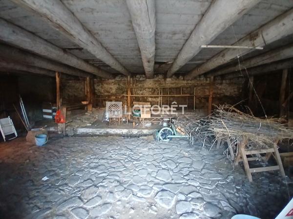 Achat maison Saint-Flour - 5 pièce(s) - 65 m² - 54 000 €