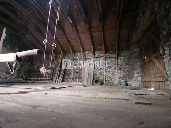 Achat maison Saint-Flour - 5 pièce(s) - 65 m² - 54 000 €