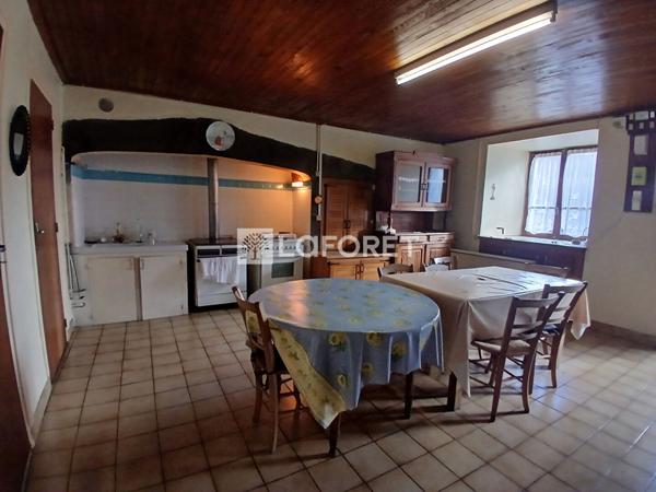 Achat maison Saint-Flour - 5 pièce(s) - 65 m² - 54 000 €