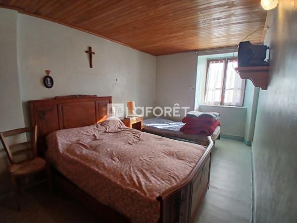 Achat maison Saint-Flour - 5 pièce(s) - 65 m² - 54 000 €