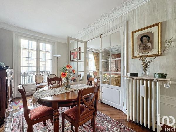 Appartement 4 pièces de 82 m² à Paris (75018)