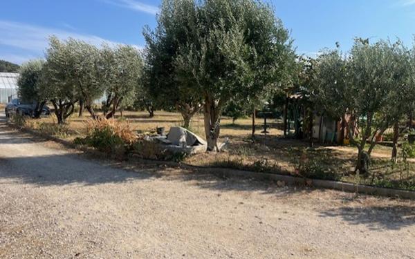 Maison à vendre    7 pièces • 145 m2 La Crau