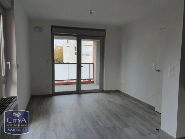 Appartement à louer 2 pièces 41.42m² Valenciennes (59300)