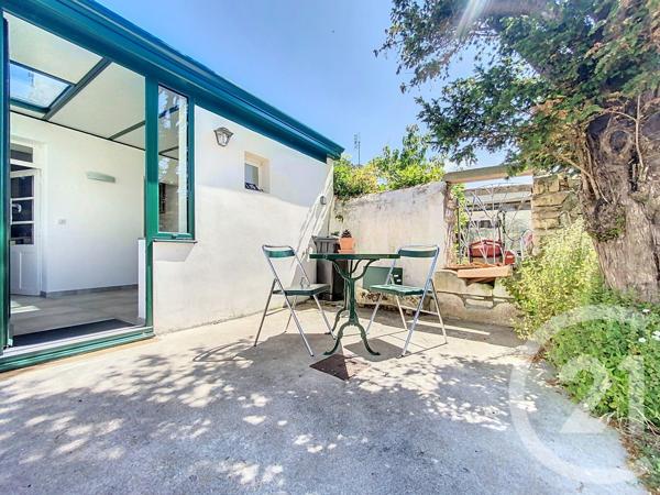 Maison à vendre  3 pièces - 70 m 2   MARENNES  - 17