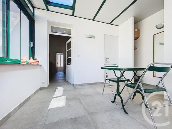Maison à vendre  3 pièces - 70 m 2   MARENNES  - 17