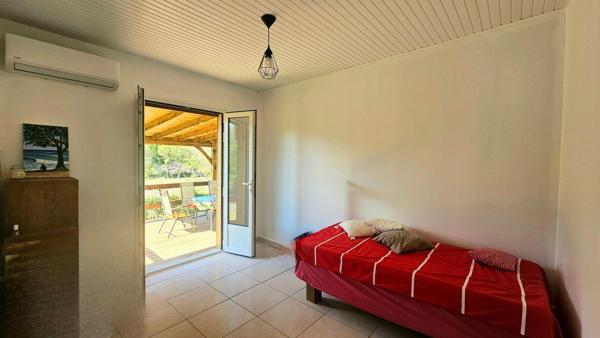 VILLA 3 CHAMBRES AVEC PISCINE ET DÉPENDANCE – LE DIAMANT