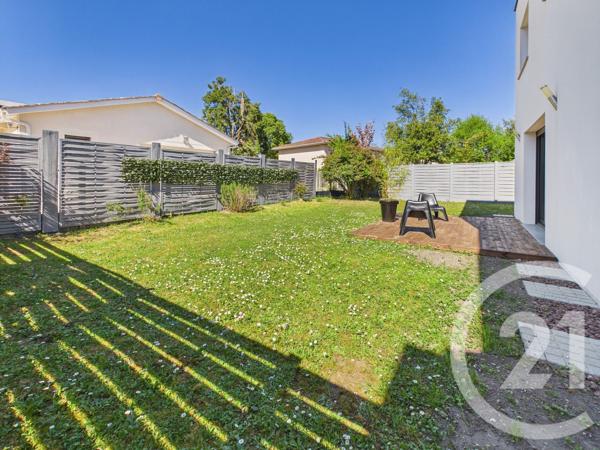 Maison à vendre  5 pièces - 94 m 2   VILLENAVE D ORNON  - 33