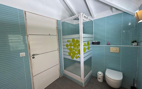 Maison à vendre    5 pièces • 174,99 m2 Saint-François