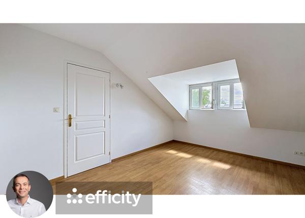 Appartement
         4 pièces
        - 88 m² Exclusivité 250 000 € *