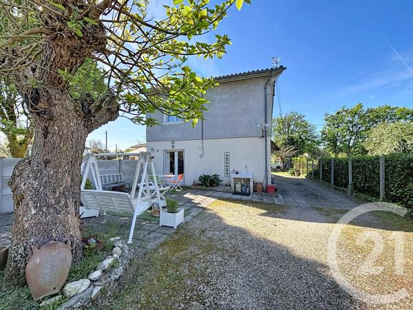 Maison à vendre  4 pièces - 105,91 m 2   MONTPON MENESTEROL  - 24