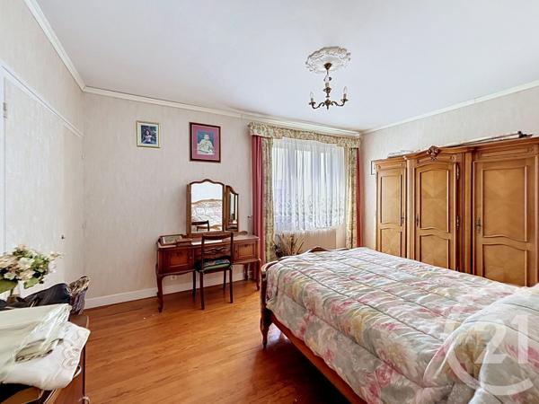 Maison à vendre  4 pièces - 105,91 m 2   MONTPON MENESTEROL  - 24