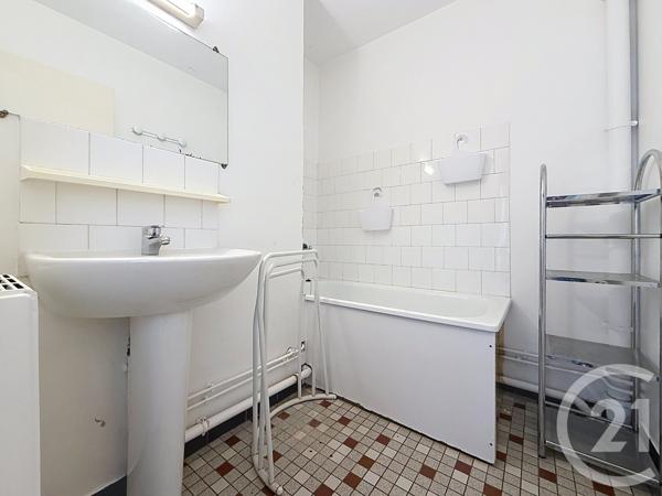 Appartement T1 à vendre  1 pièce - 37 m 2   GUERET  - 23