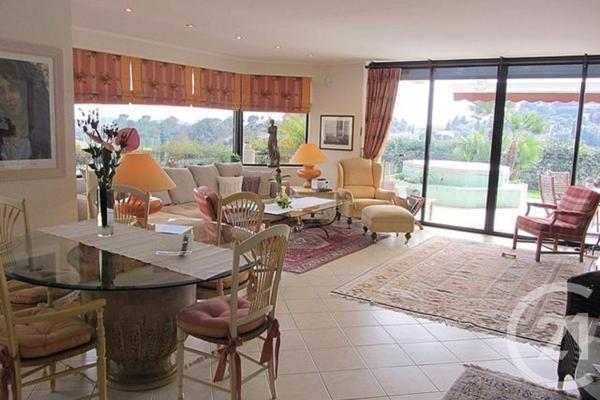 Appartement à vendre  4 pièces - 132 m2 MOUGINS - 06