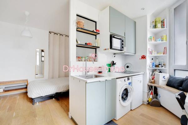 Loft / Atelier à vendre 2 pièces de 48 m²