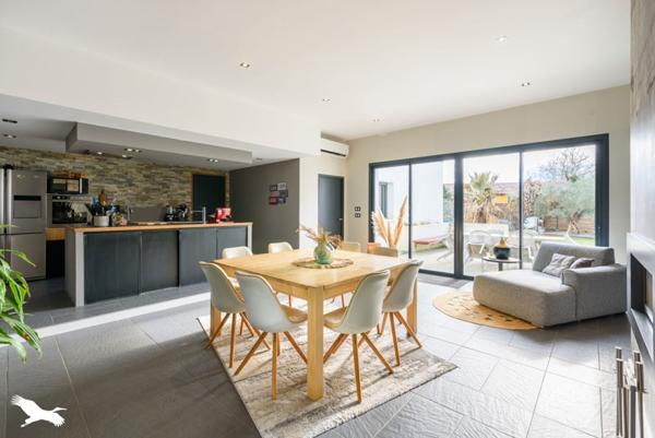 Maison à vendre |  Louer |  5 pièces | 159 m²