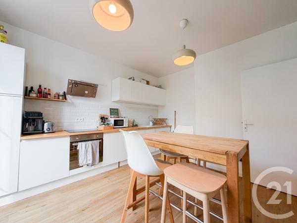 Immeuble à vendre  147 m 2   DAX  - 40