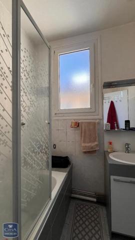Appartement à louer 4 pièces 86.06m² Vendôme (41100)