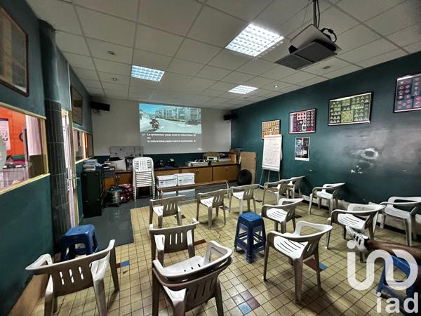 Immeuble à vendre 358 m² Le Port