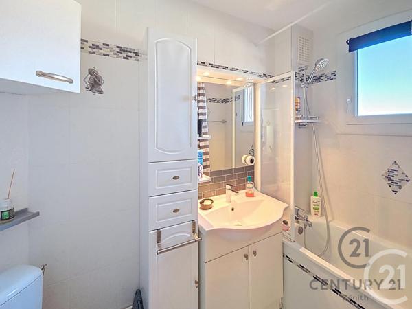 Appartement T2 à vendre  2 pièces - 27,75 m2 LE BARCARES - 66