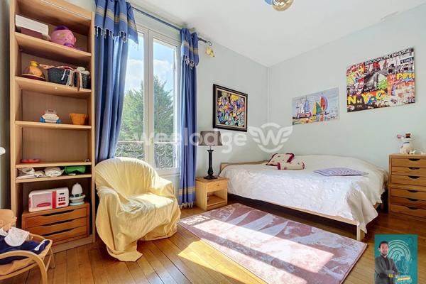 Maison à vendre 10 pièces de 172 m² à Jouy-le-Moutier