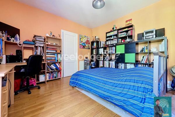 Maison à vendre 10 pièces de 172 m² à Jouy-le-Moutier
