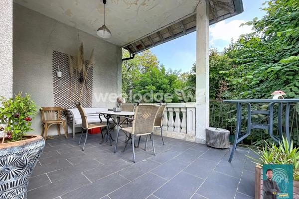 Maison à vendre 10 pièces de 172 m² à Jouy-le-Moutier