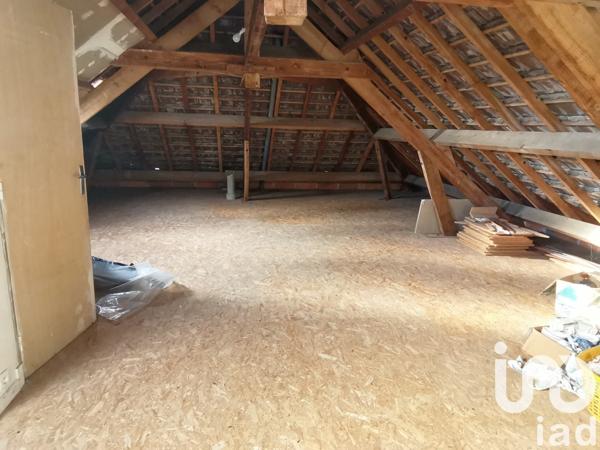 Maison 5 pièces de 102 m² à Argenton-sur-Creuse (36200)