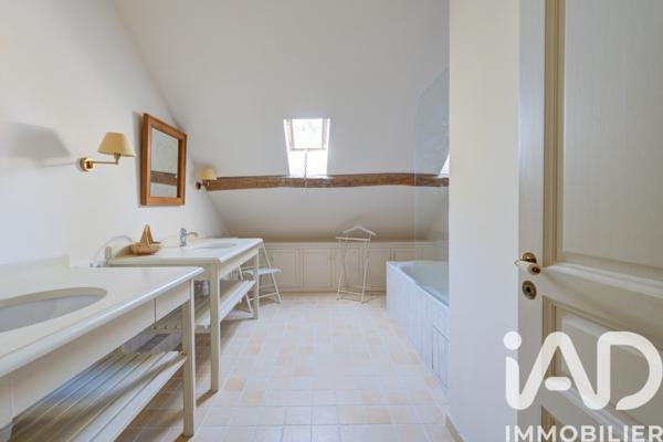 Maison à vendre 15 pièces 500 m² Joué-lès-Tours