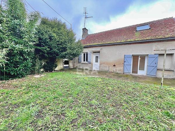 Maison ancienne - 3 chambres - 2 jardins 