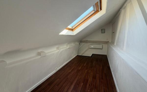 Appartement à louer    2 pièces • 46,90 m2 Tours