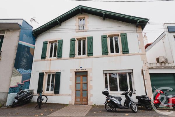 Maison à vendre  8 pièces - 169,27 m2 BIARRITZ - 64