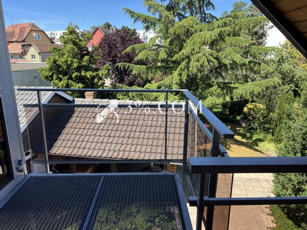 Maison
                                                                                                                                                                                                                                                                                                                        6 pièce(s)                                                                                                                                                                                                          4 chambre(s)                                                                                                                                                                                                          171  m²