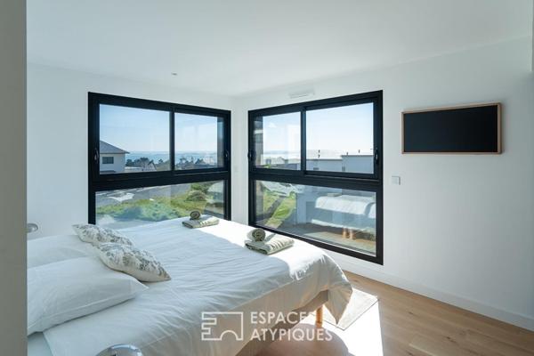 Architecture contemporaine avec piscine, à deux pas des plages