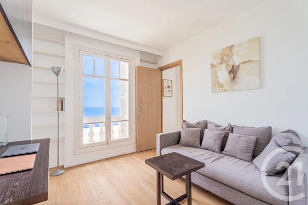 Maison à vendre  4 pièces - 150,19 m 2   EZE  - 06