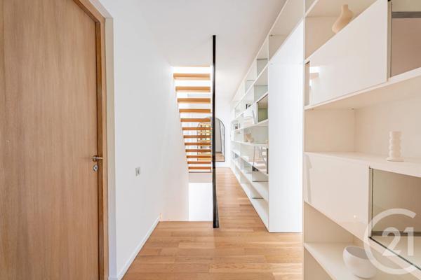 Maison à vendre  4 pièces - 150,19 m 2   EZE  - 06