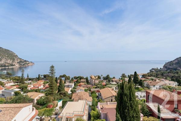 Maison à vendre  4 pièces - 150,19 m 2   EZE  - 06
