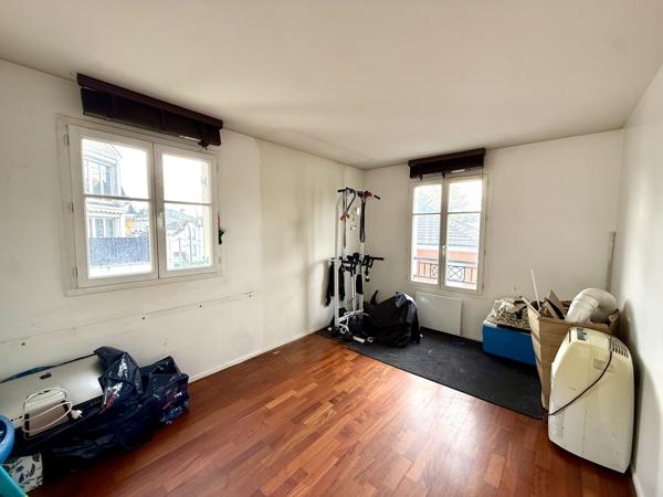 Pavillons-sous-Bois (93320) Appartement DUPLEX F5 avec balcon, cave, parking, proche Tramway