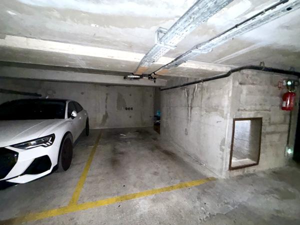 Pavillons-sous-Bois (93320) Appartement DUPLEX F5 avec balcon, cave, parking, proche Tramway