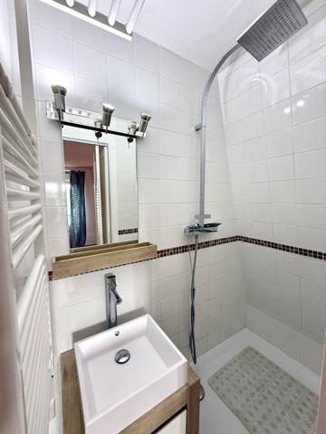 Pavillons-sous-Bois (93320) Appartement DUPLEX F5 avec balcon, cave, parking, proche Tramway