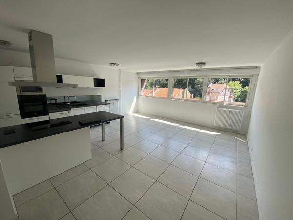 Appartement 5 pièces de 95 m² à Royat